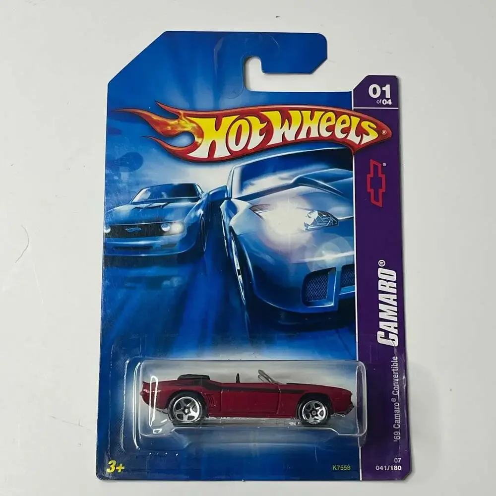 Lot of 10 Hot Wheels 1:64 Scale Die-Cast Toy Cars